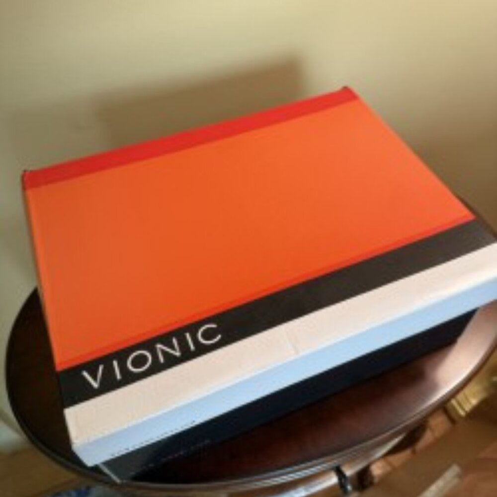 Vionic Leather Booties - NWT - Picture 3 of 9